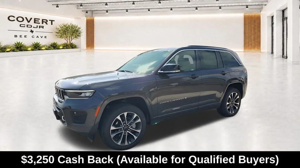 New 2025 Baltic Gray Metallic Clear-Coat Exterior Paint Jeep Overland image 6