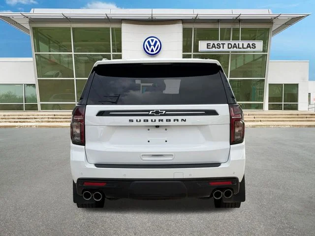 Used 2024 White Chevrolet Z71 image 4