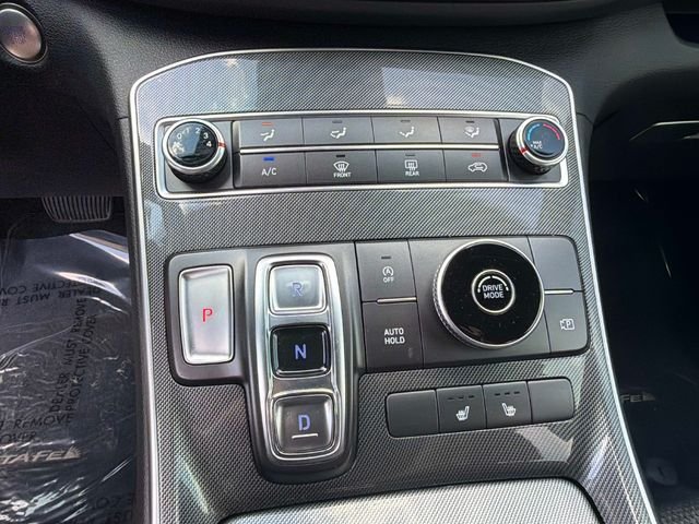 Used 2022 Silver Hyundai SEL image 23