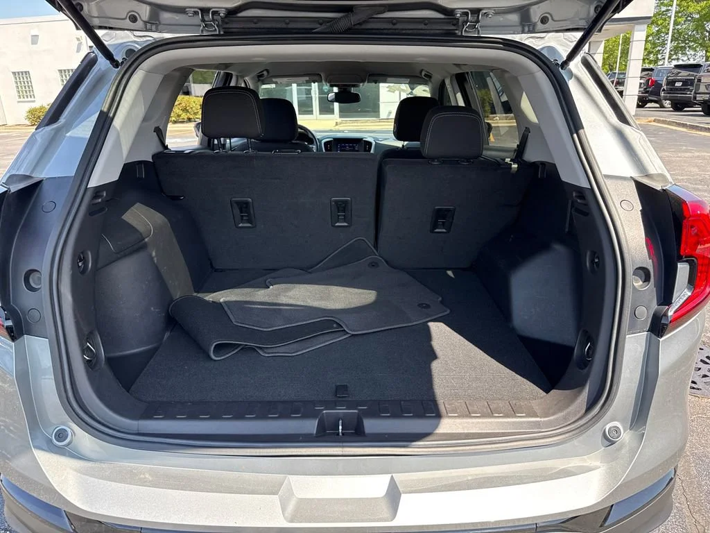 2024 GMC Terrain SLE - Photo 33