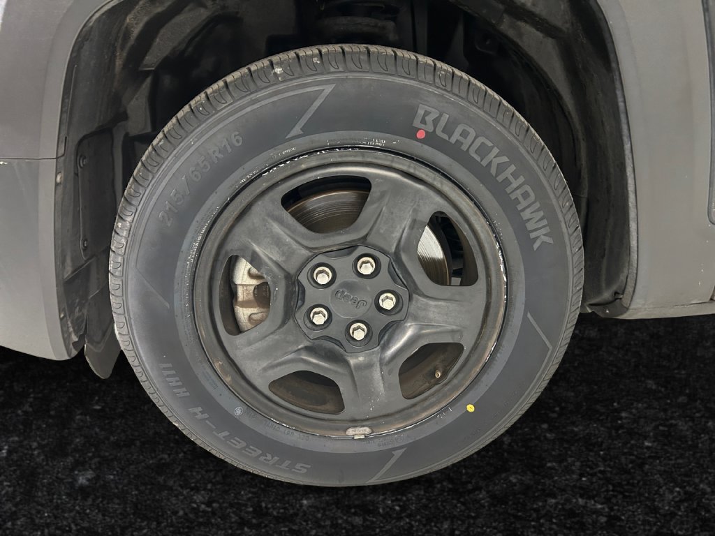 Used 2016 Black Jeep Sport image 22