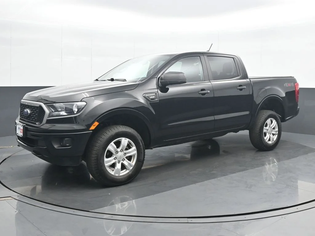 Used 2023 Black Ford XLT image 2