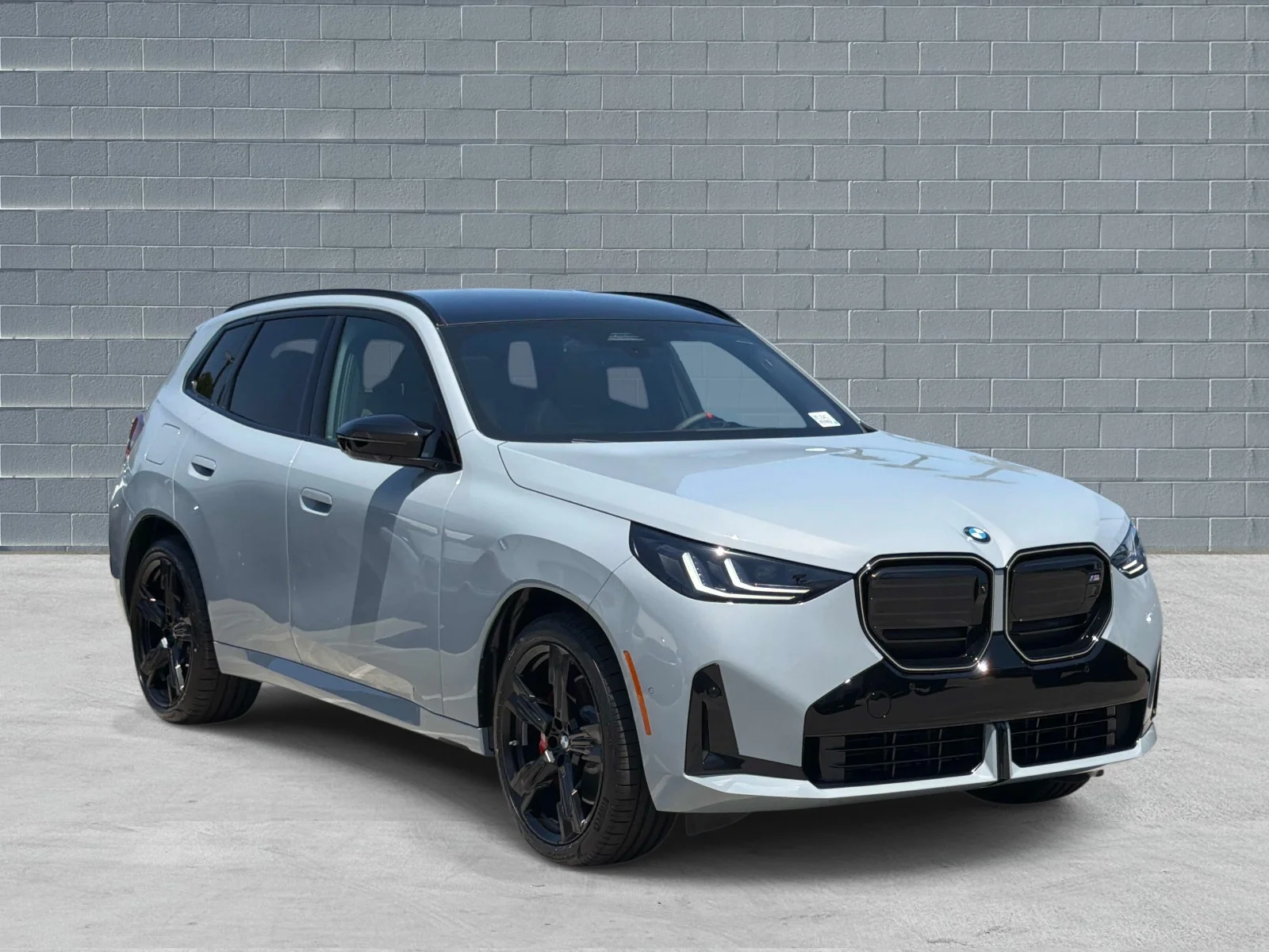 New 2026 Brooklyn Grey Metallic BMW M50 xDrive image 1