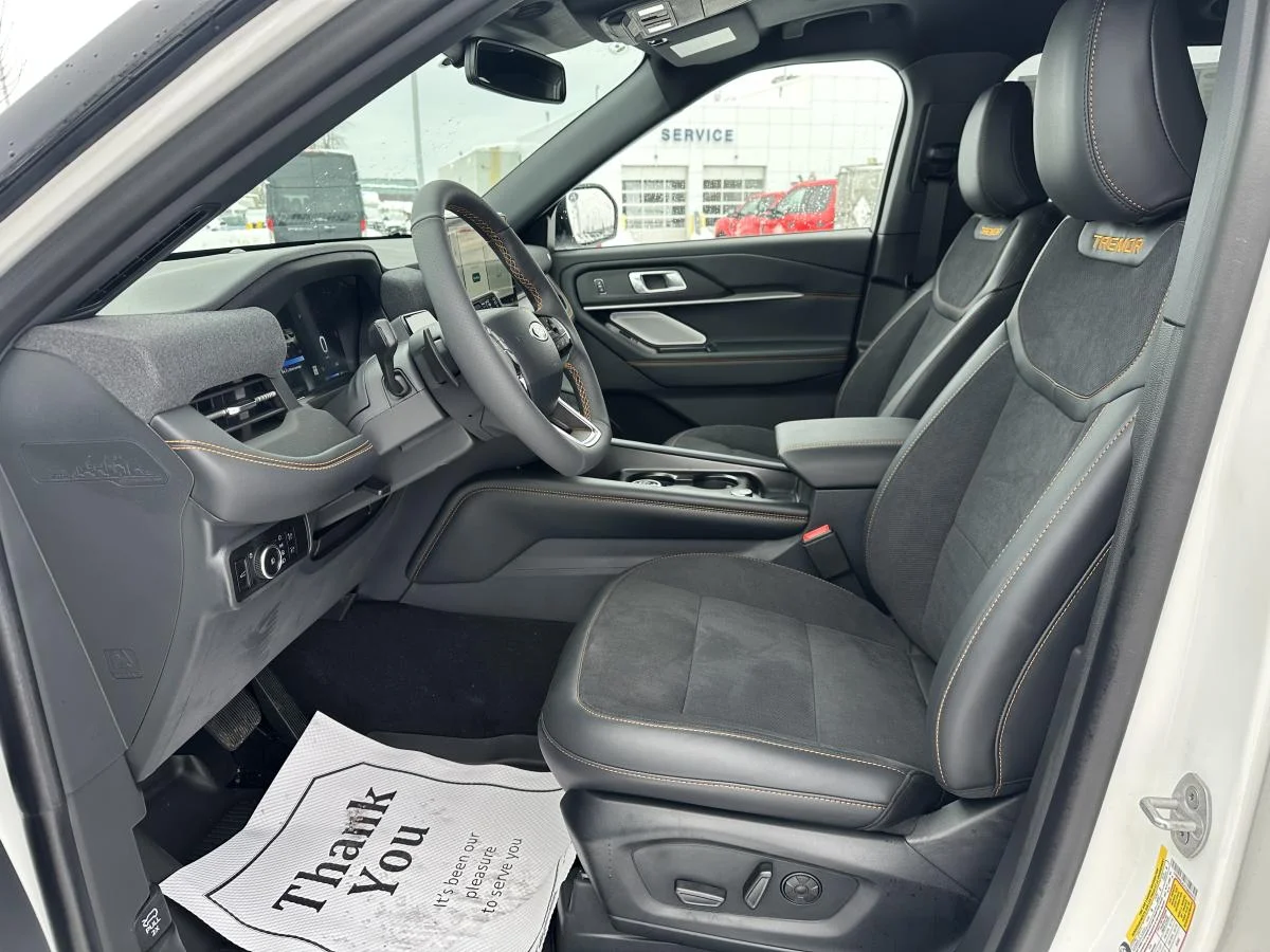 New 2026 White Ford Tremor image 11