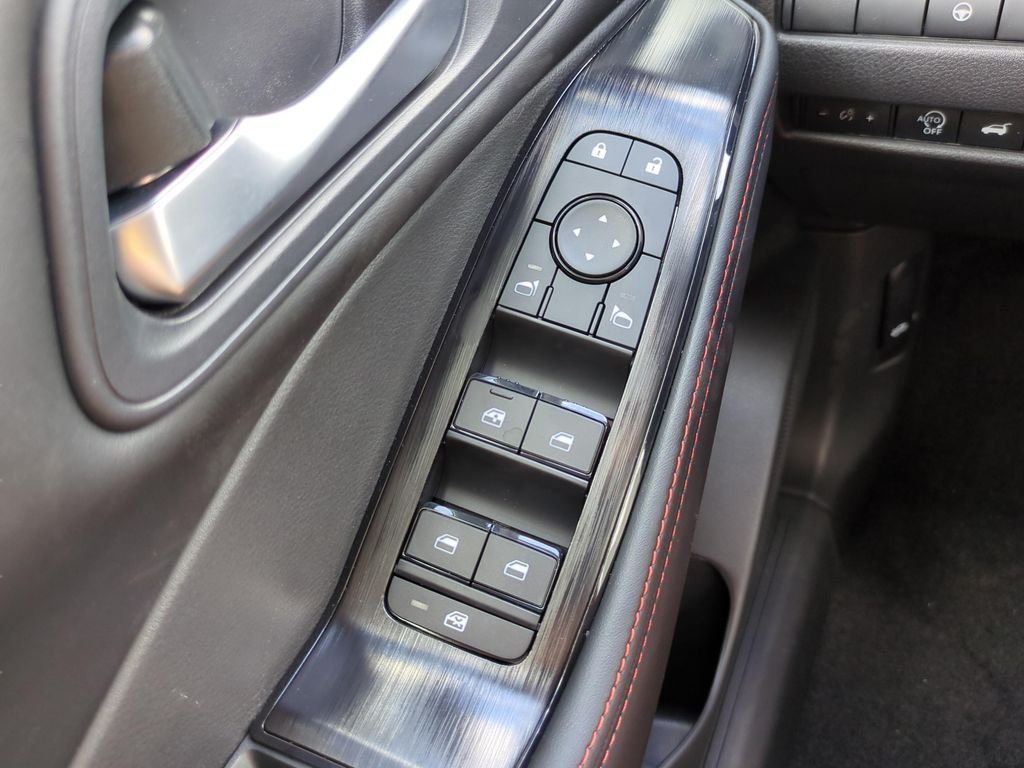 New 2026 Boulder Gray Pearl Nissan Rock Creek® image 18
