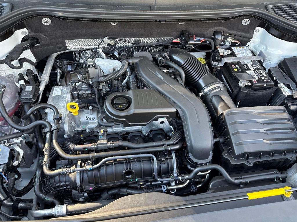 2026 Volkswagen Taos SE Black - Photo 28