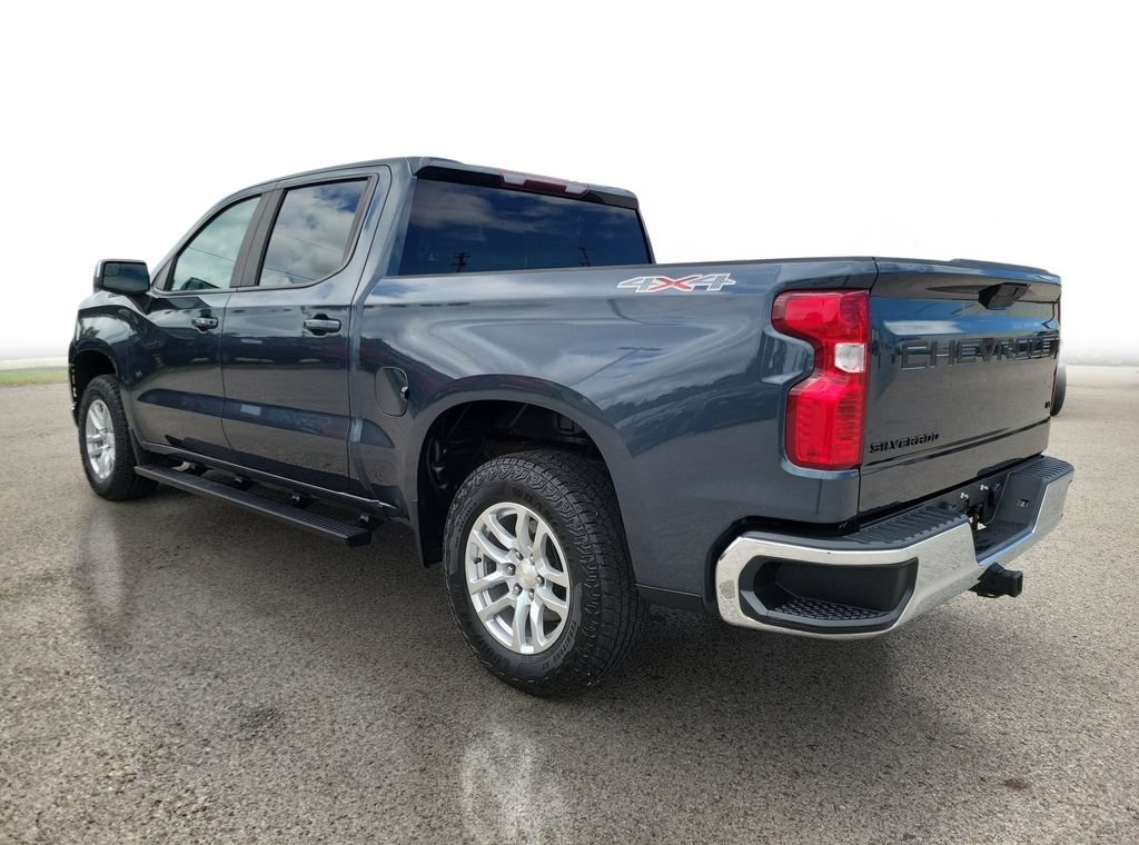 Used 2020 Shadow Gray Metallic Chevrolet LT image 3