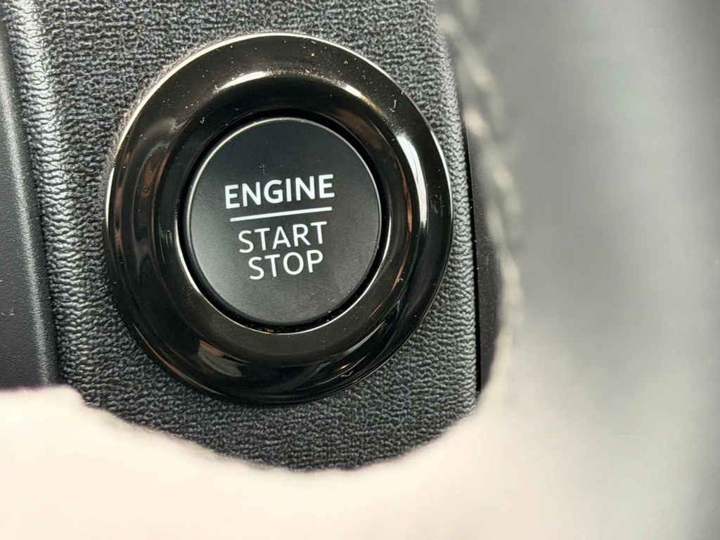 Used 2025 White Ford Active image 28