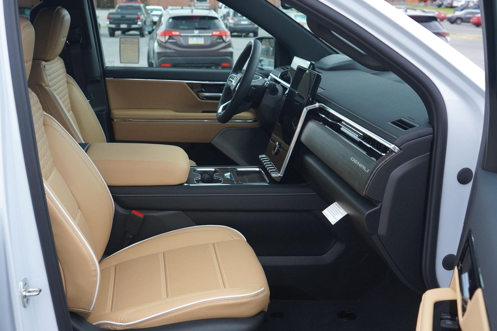 New 2026 Glacier White Tricoat GMC Denali Standard Range image 30