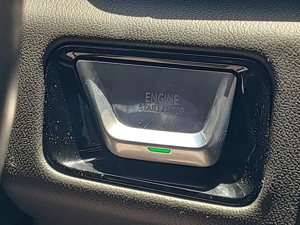 2025 GMC Yukon XL Denali - Photo 22