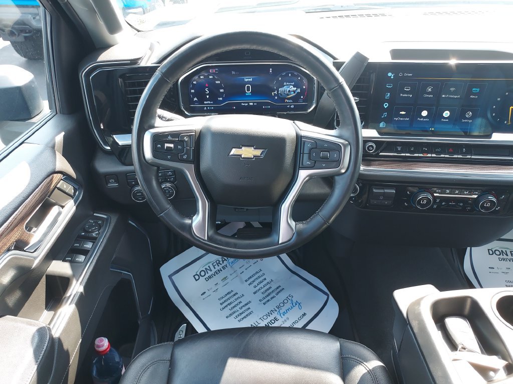 Used 2024 Blue Chevrolet LT image 16