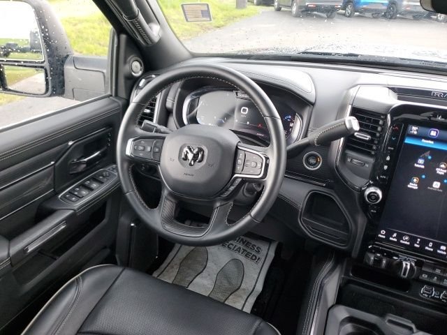 Used 2024 Black Ram LIMITED CREW CAB image 18