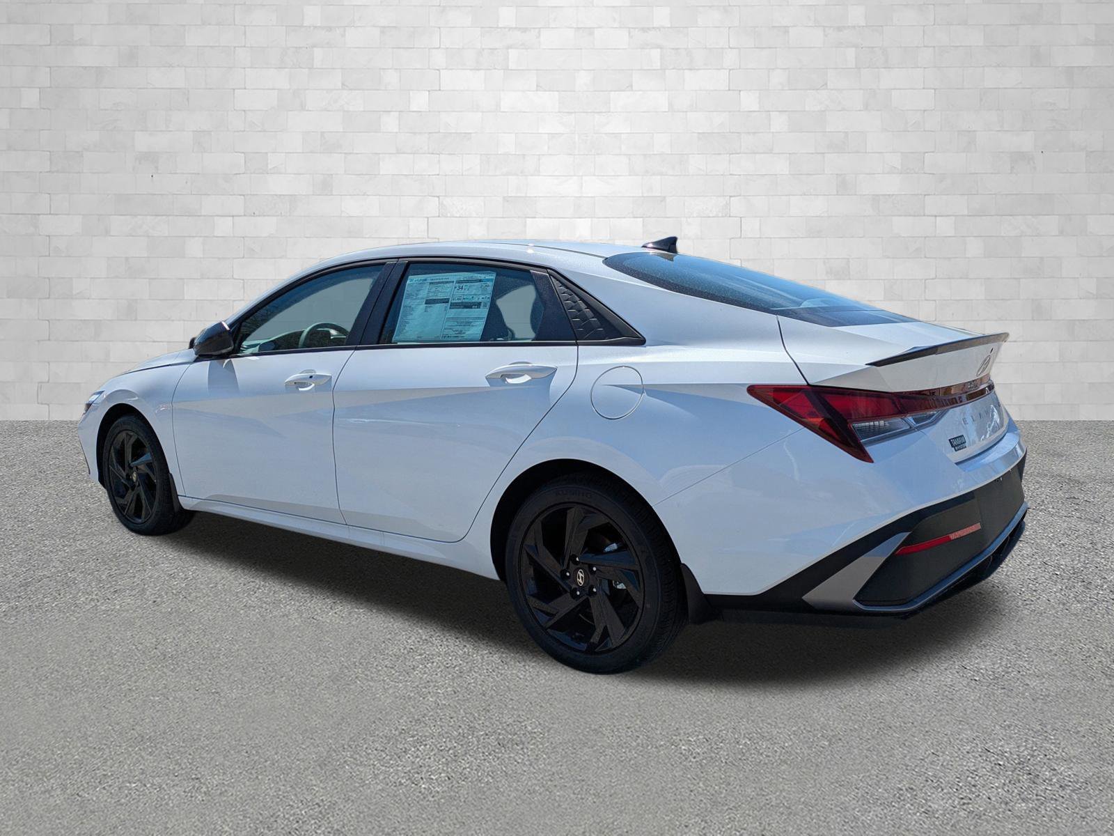 2026 Hyundai Elantra SEL Sport - Photo 4