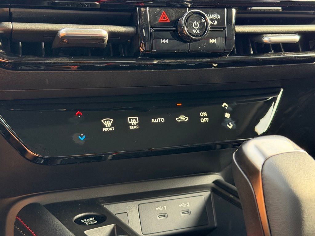 New 2026 Deep Blue Pearl Nissan SR image 24