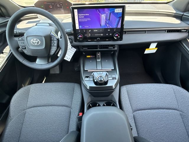 New 2026 Wind Chill Pearl <sup>1</sup> Toyota  XLE image 18