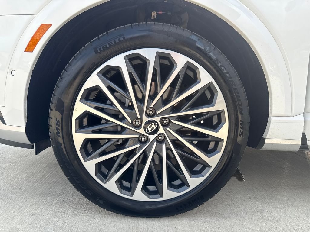 Certified Used 2026 White Hyundai Calligraphy image 28