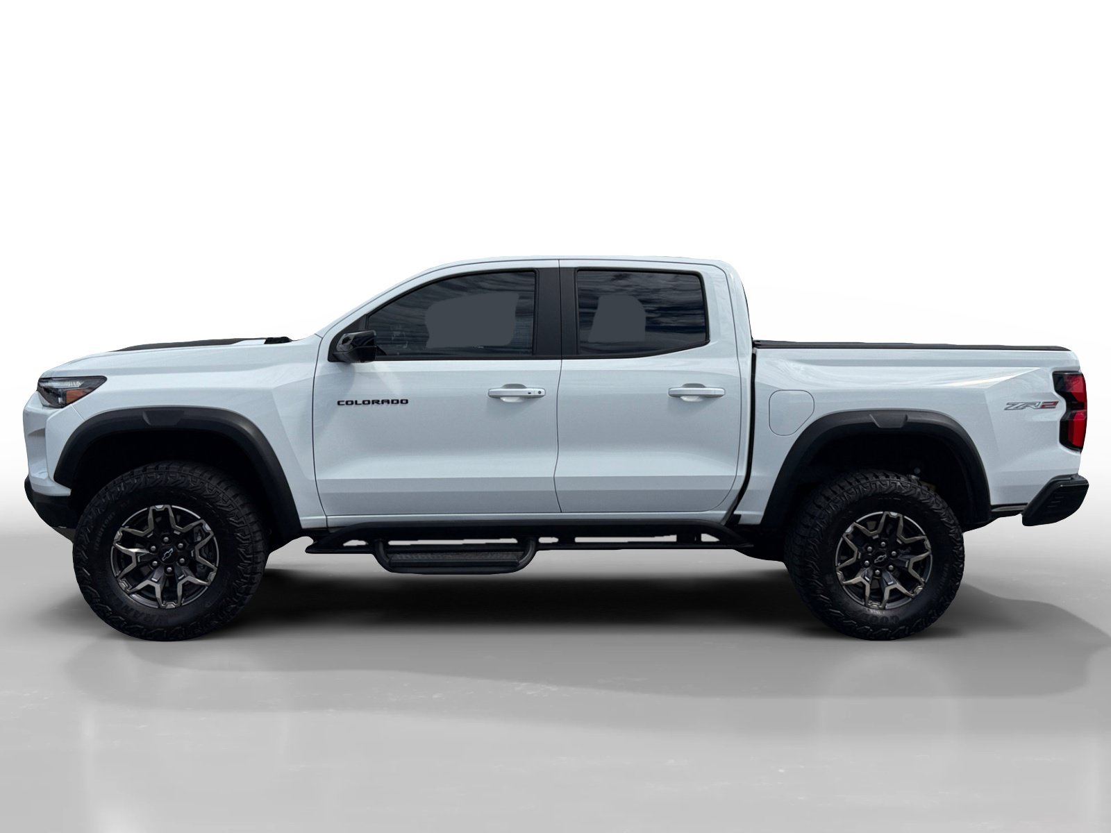 Used 2024 Summit White Chevrolet ZR2 image 2