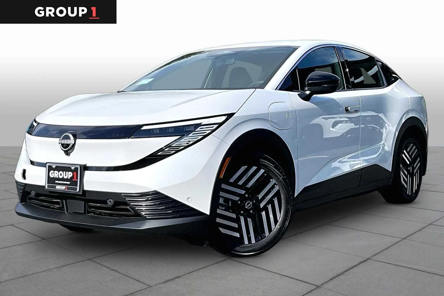 2026 Nissan Leaf SV+'s photo