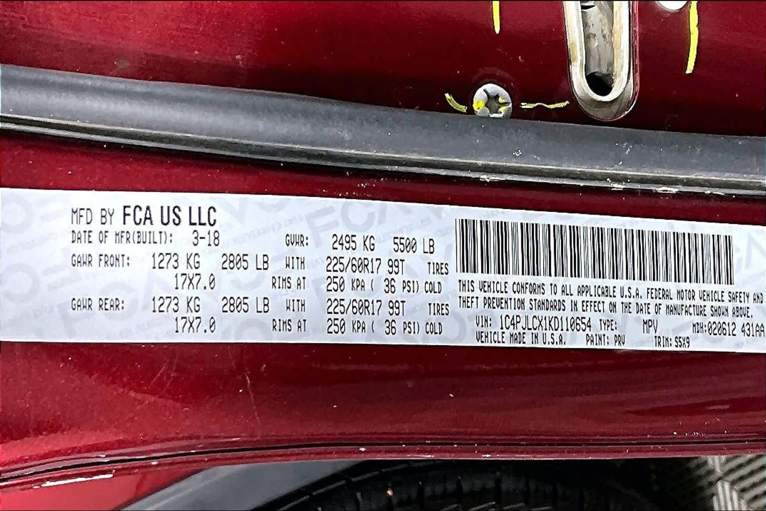 Used 2019 Velvet Red Pearlcoat Jeep Latitude image 34