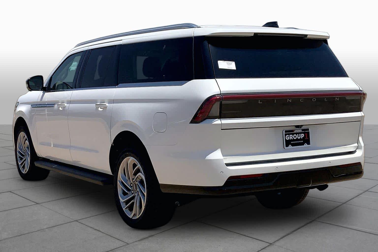 New 2026 Pristine White Metallic Tri-Coat Lincoln Premiere L image 12