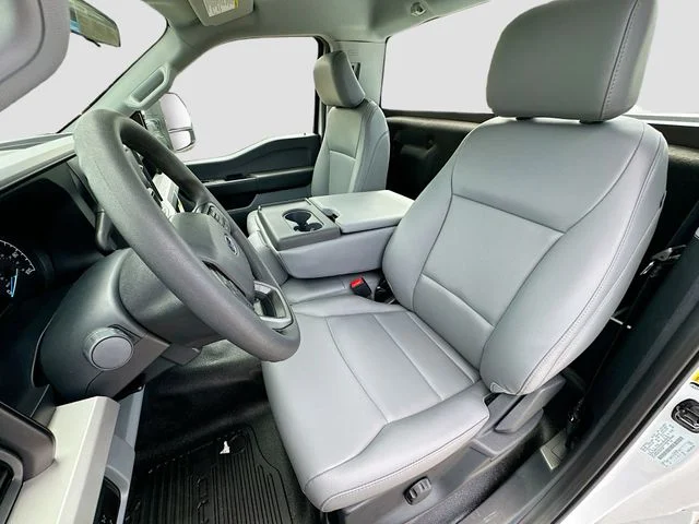 New 2026 Oxford White Ford XL image 14