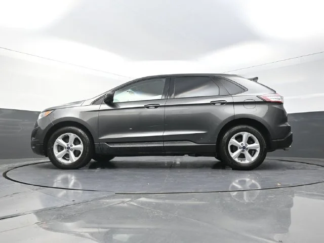 Used 2017 Gray Ford SE image 34