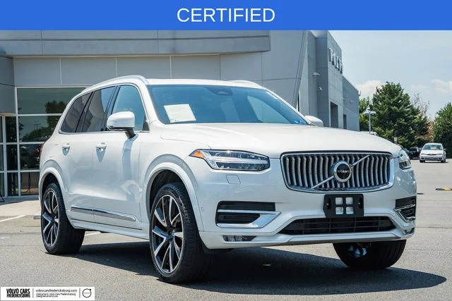 Certified Used 2024 Crystal White Volvo Plus image 1