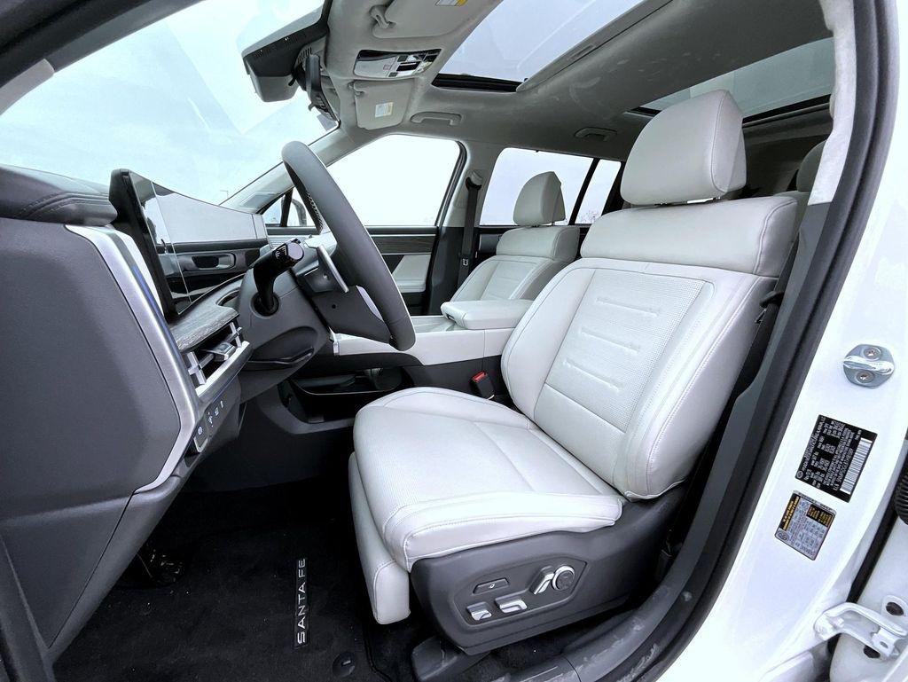 New 2026 White Hyundai Calligraphy AWD image 10