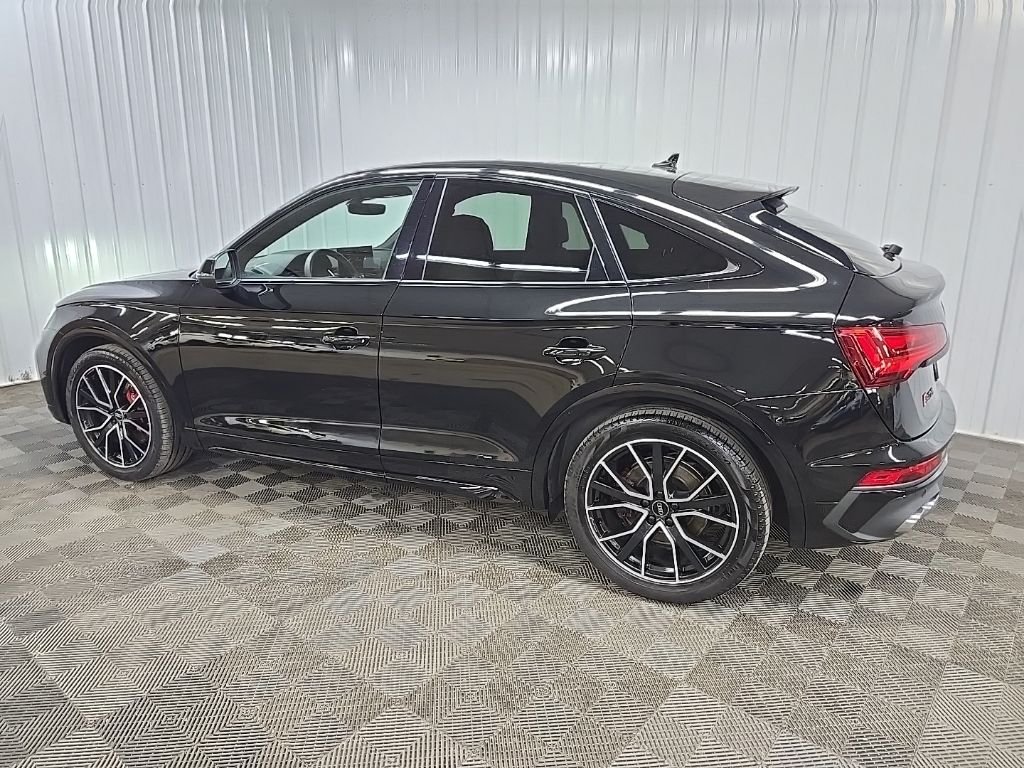 Used 2024 Black Audi Premium Plus image 4