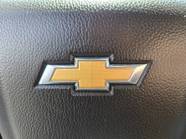 Used 2019 SILVER ICE METALLIC Chevrolet Work Truck image 32