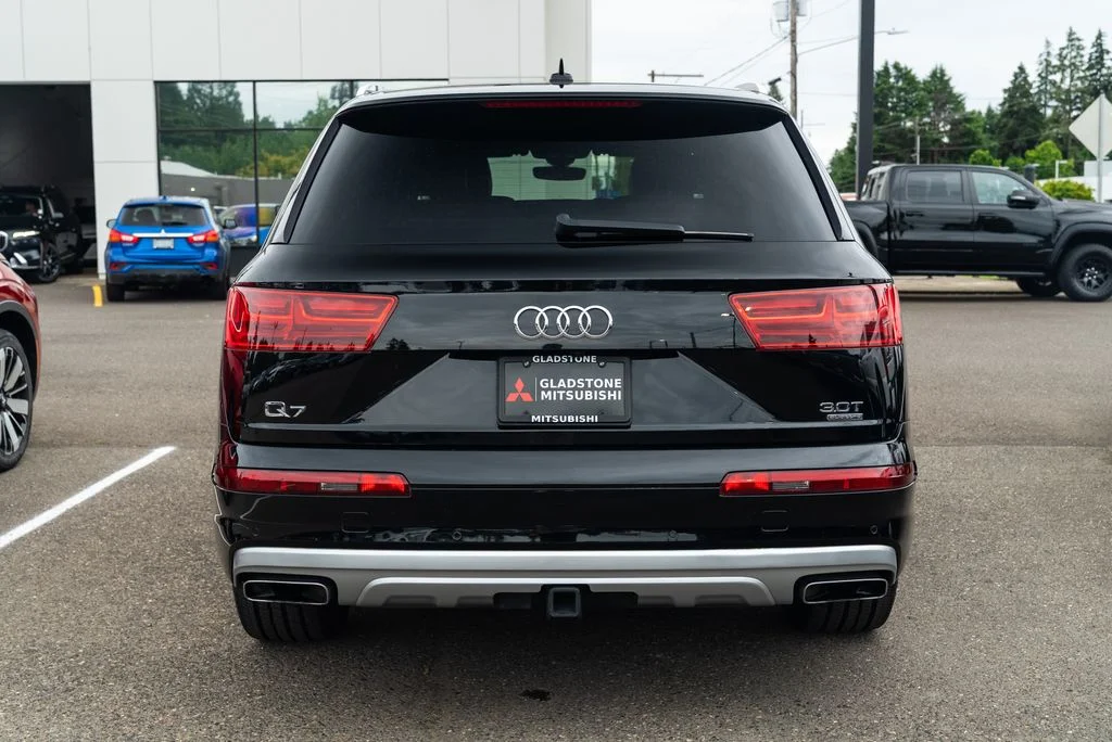 Used 2017 Black Audi 3.0T Premium Plus image 5