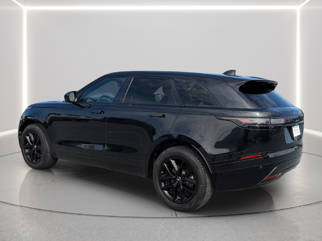 Certified Used 2024 Santorini Black Metallic Land Rover Dynamic SE image 14