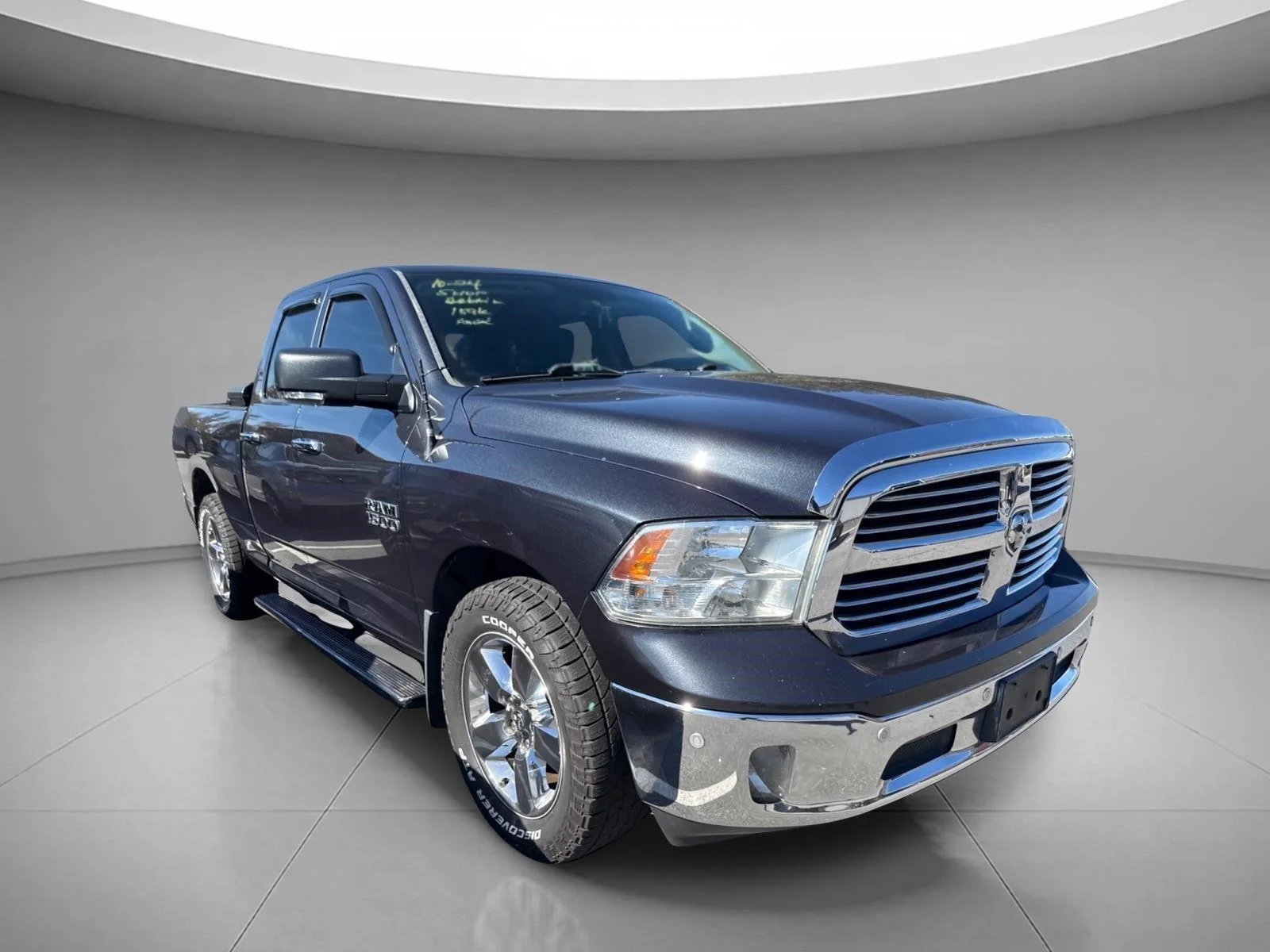 Used 2016  RAM TRUCKS SLT image 23