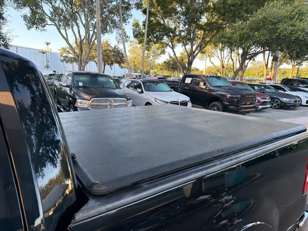 Used 2005 Black Ford XLT image 11