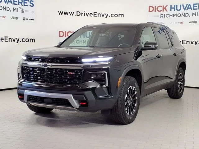 2025 Chevrolet Traverse AWD Z71's photo
