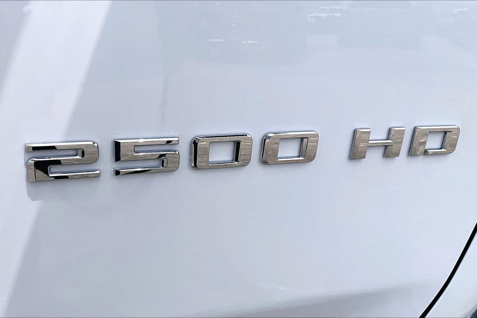 Used 2023 Summit White Chevrolet Work Truck image 10