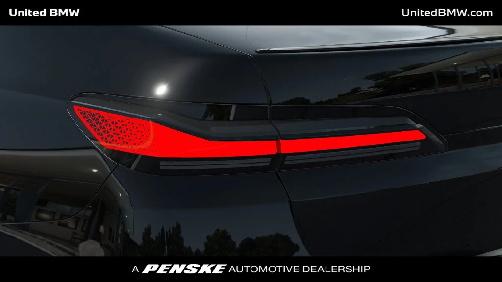 New 2026 Black Sapphire Metallic BMW 740i image 34