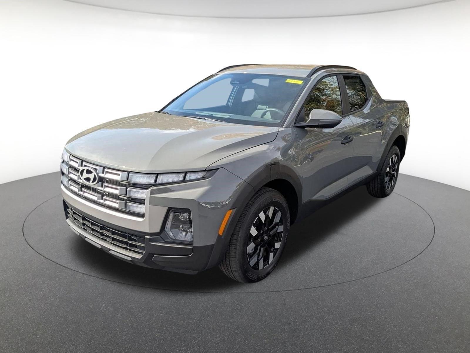 Certified Used 2026 Hampton Gray Hyundai SEL image 8