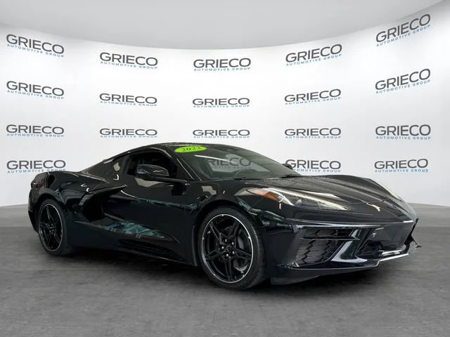 2025 Chevrolet Corvette Stingray Coupe 2LT's photo