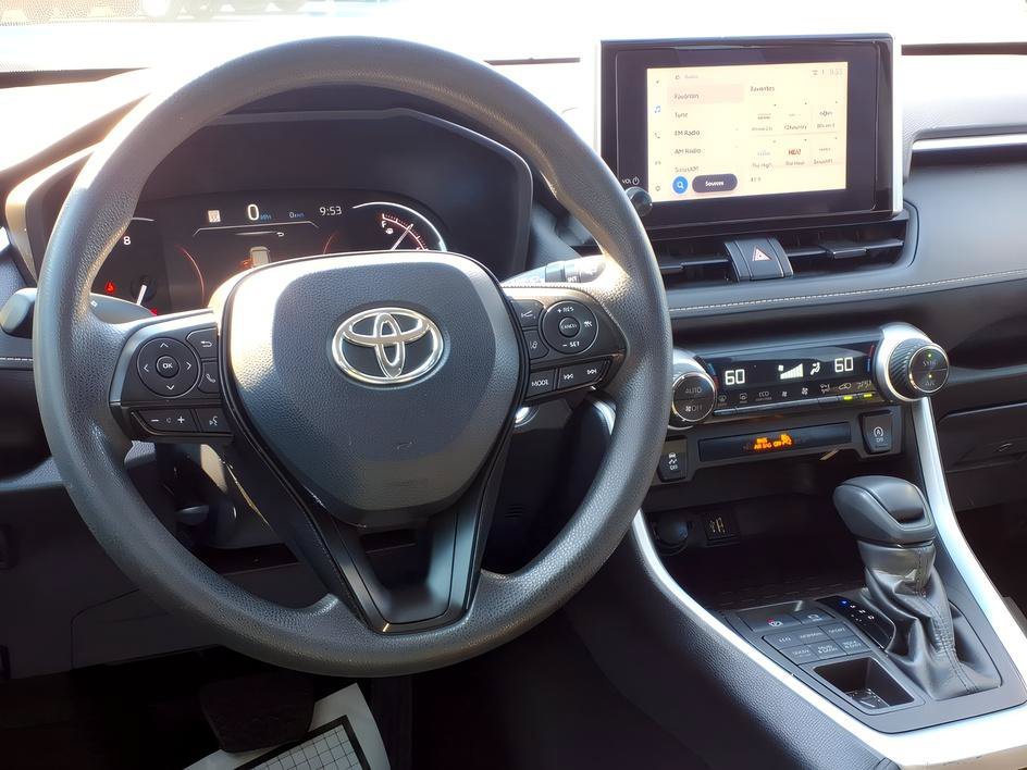 Used 2024 Ice Cap Toyota XLE image 11