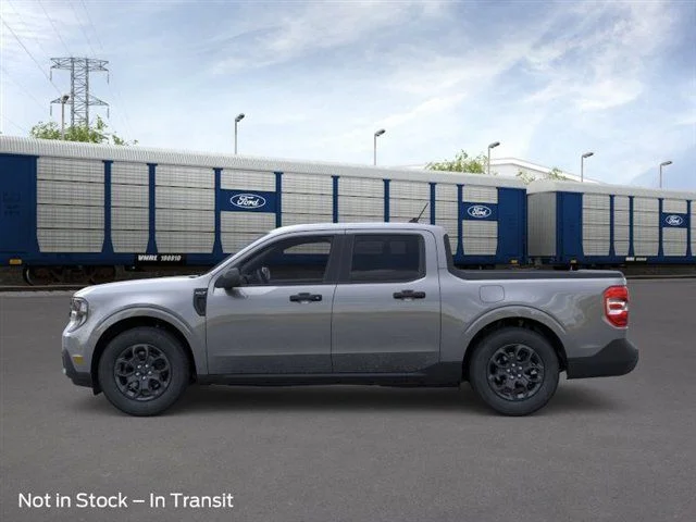 New 2026 Carbonized Gray Metallic Ford XLT image 3