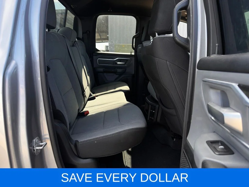 Used 2021 Silver Ram Big Horn/Lone Star image 18
