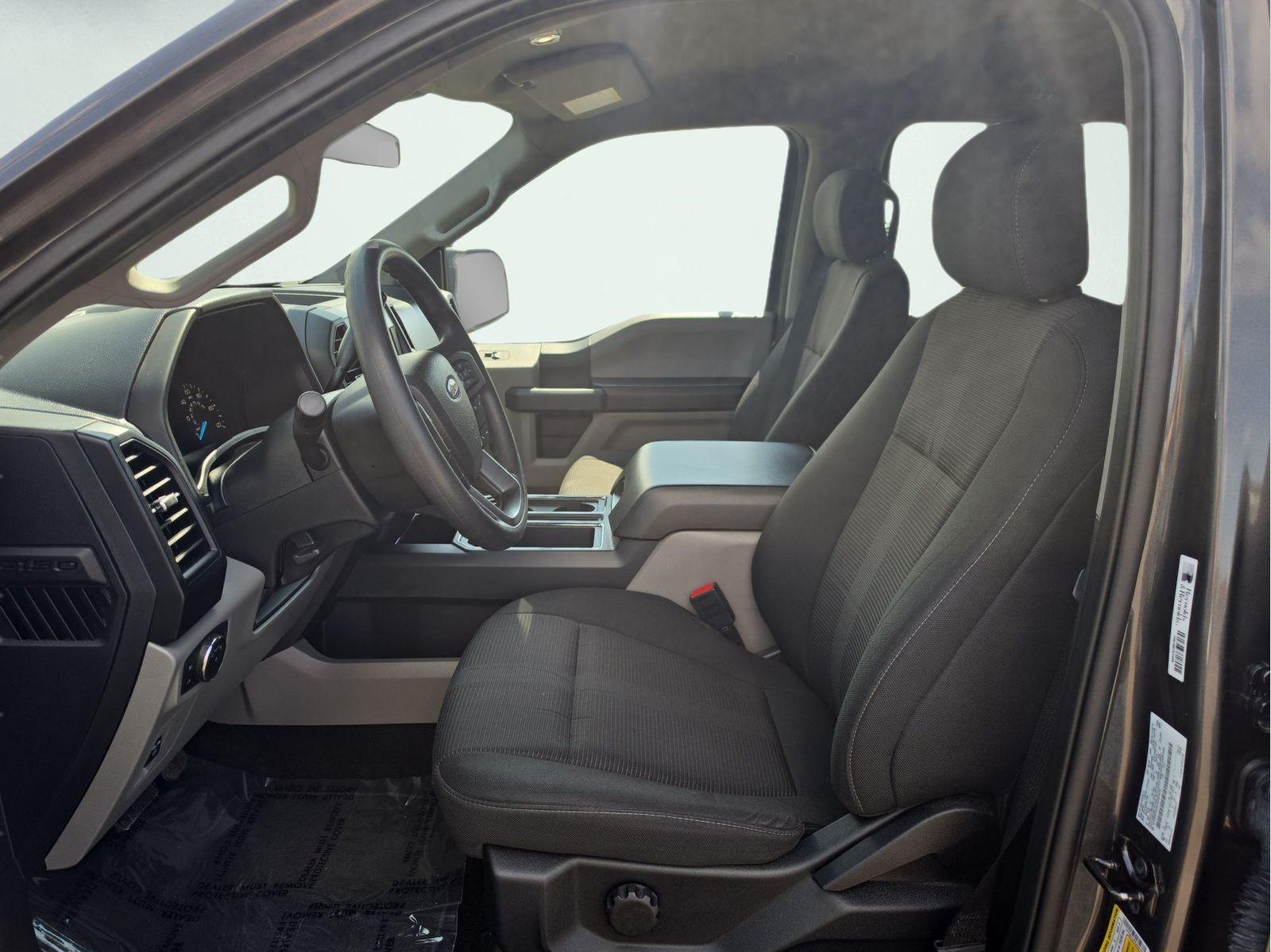Used 2020 Magnetic Ford XL image 10