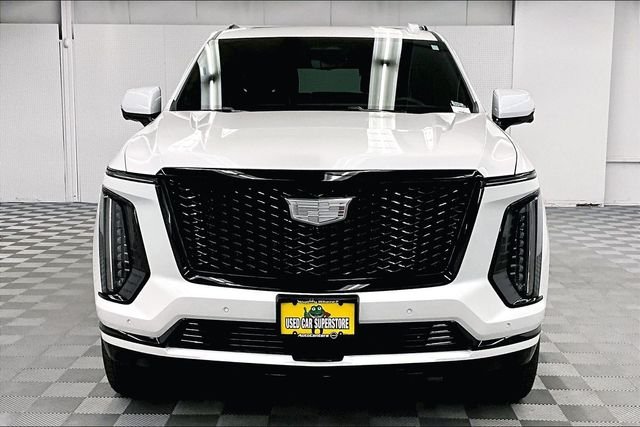 Used 2025 Crystal White Tricoat Cadillac Sport image 4