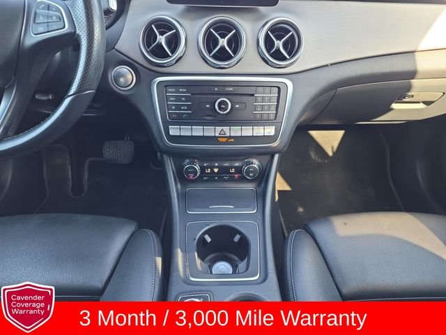 Used 2018  Mercedes-Benz GLA 250 image 3