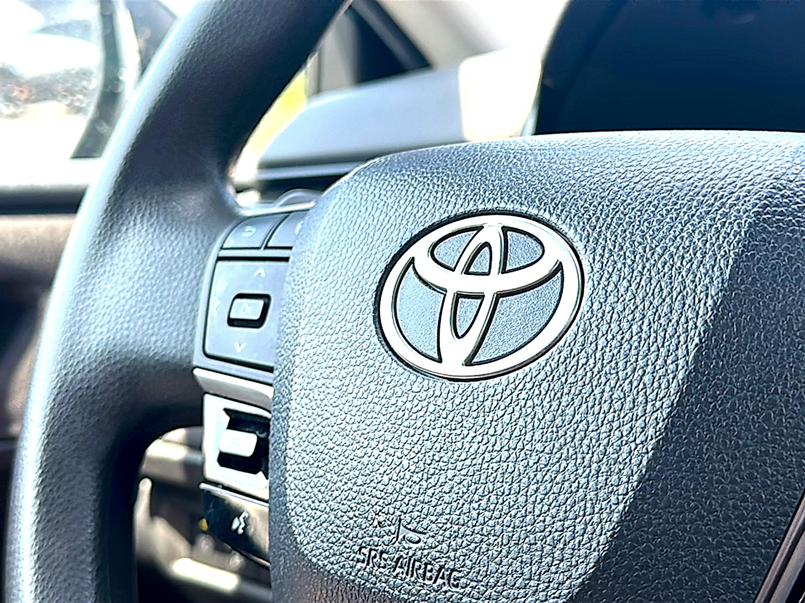 Used 2025 Super Black Toyota LE image 29