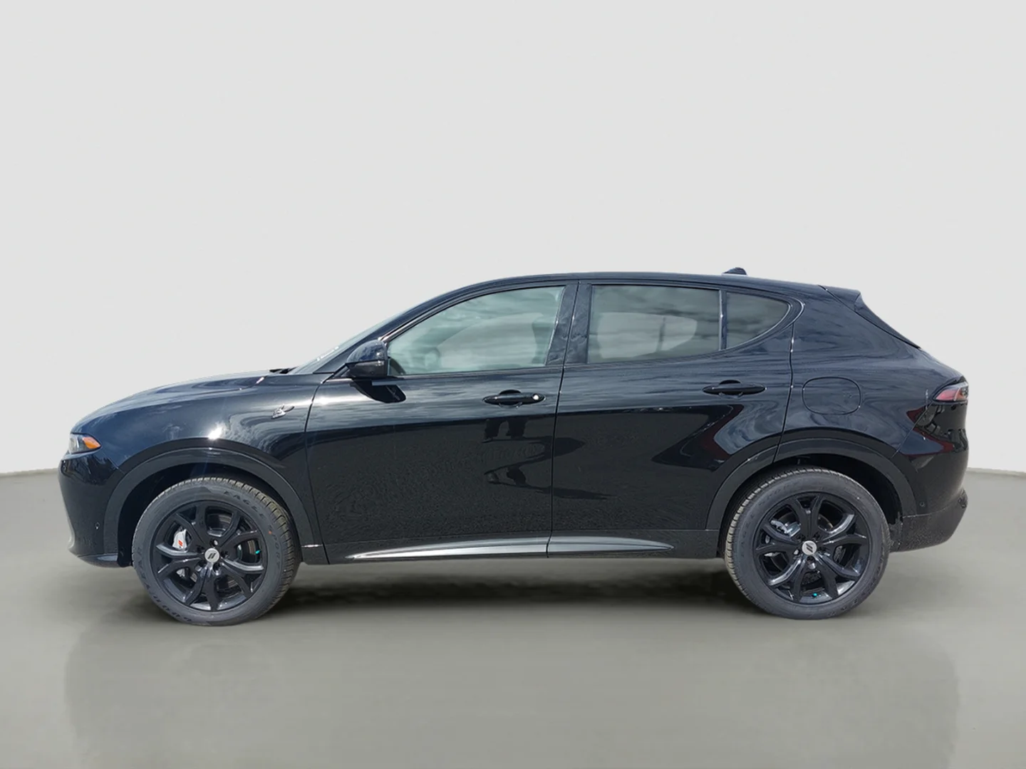 Used 2024 Black Dodge R/T Plus PHEV EAWD image 7