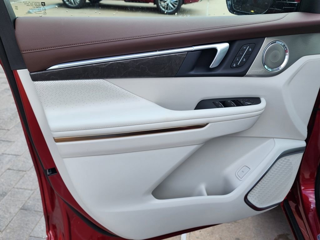 2026 Buick Enclave Avenir - Photo 13