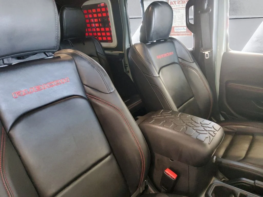 Used 2024 Gray Jeep Rubicon X image 14