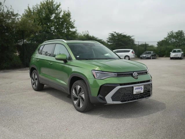 2025 Volkswagen Taos